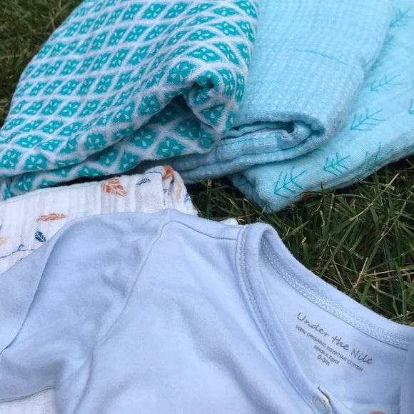 MOVING MUST SELL Big bundle 0-3 months - Picture 2 of 4